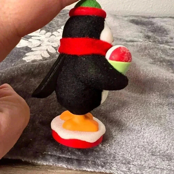 Hallmark Snow Happy to Serve 3rd in Noel Nutcrackers Christmas Ornament series - Picture 9 of 10